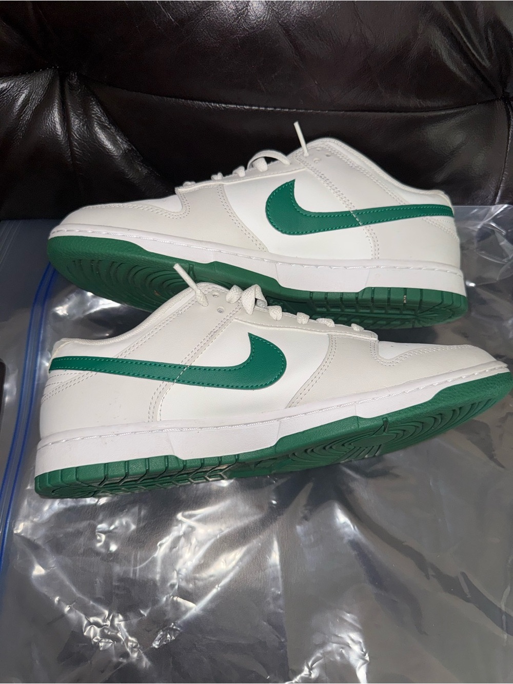 Nike Dunk Low 'Summit White Malachite’
men’s 10 women’s 11.5 - Picture 7 of 12